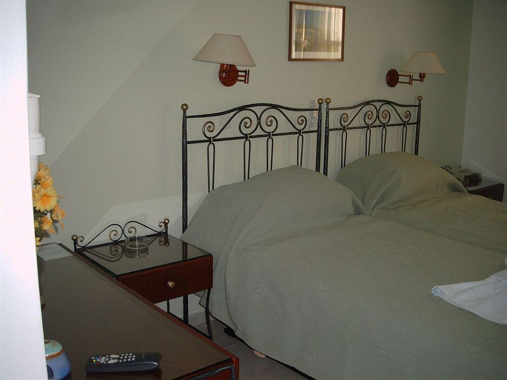 Sunset Studios And Apartments For Adults Over 21 Only Науса Екстер'єр фото